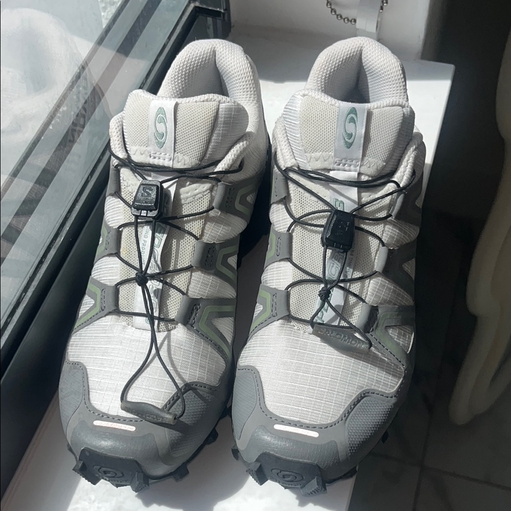 Salomon Light Gray Trail Shoes